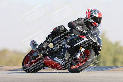 media/Dec-01-2025-Moto Forza (Mon) [[2daa91e15f]]/2-Intermediate Group/Session 2 Turn 9 Entry/